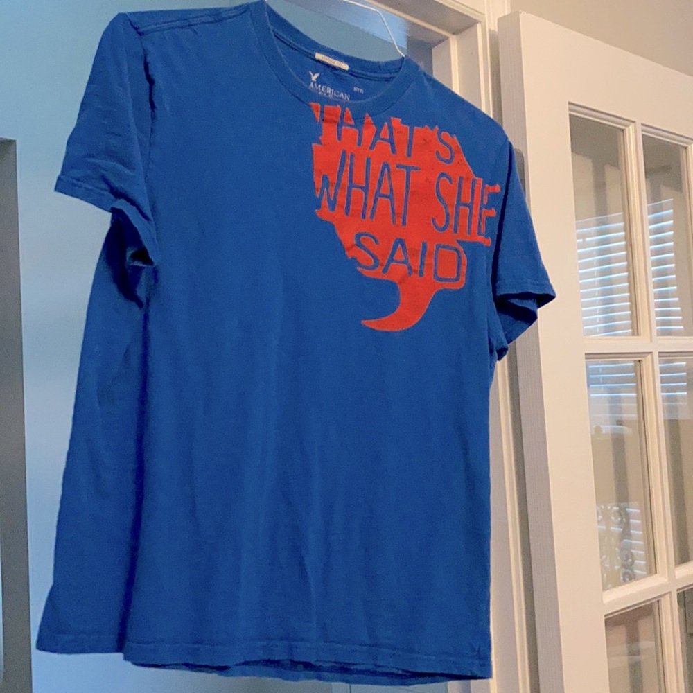American Eagle graphic shirt